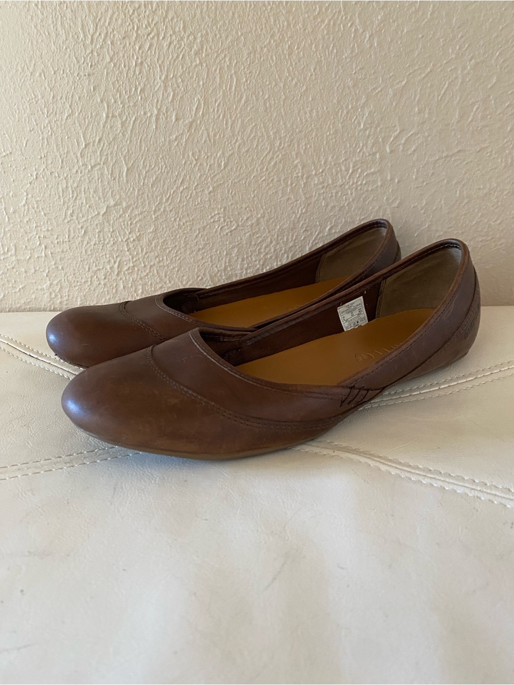 Merrell Leather Ballet Flats Brown Slip-On Minimalist Granola size 8